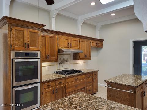 811 Audubon Point Dr, Brandon, MS 39047 photo 5