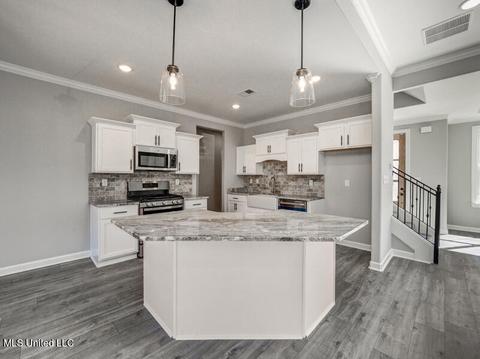 2965 Melanie Cv, Nesbit, MS 38651 photo 3