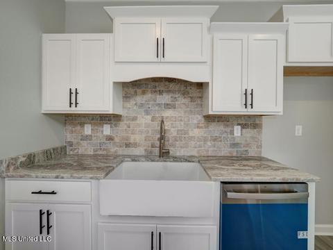 2965 Melanie Cv, Nesbit, MS 38651 photo 11