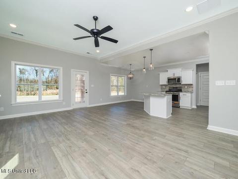 2965 Melanie Cv, Nesbit, MS 38651 photo 7