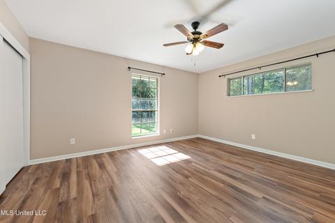 736 Parsons St, Wiggins, MS 39577 photo 12