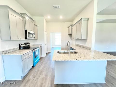 6215 Saphire Ln, Biloxi, MS 39532 photo 7