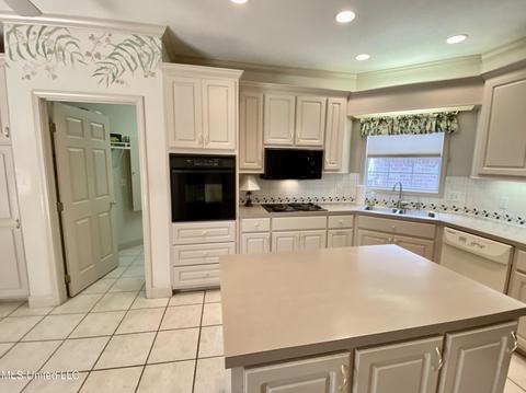 22 Pear Orchard Park, Jackson, MS 39211 photo 11