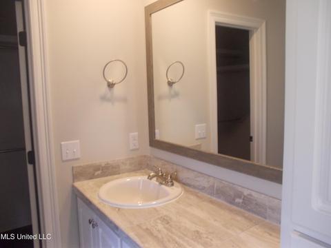 107 Brunswick Cv, Canton, MS 39046 photo 5