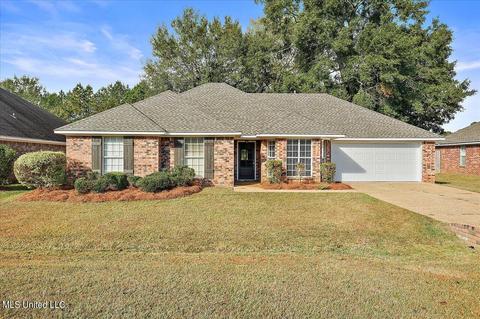 104 Holmar Dr, Brandon, MS 39047 photo 1