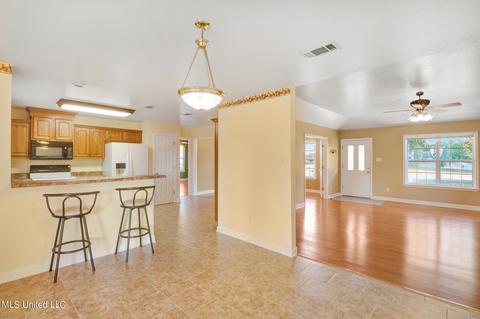 24 S Pecan, Mchenry, MS 39561 photo 5