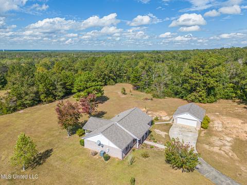 24 S Pecan, Mchenry, MS 39561 photo 2