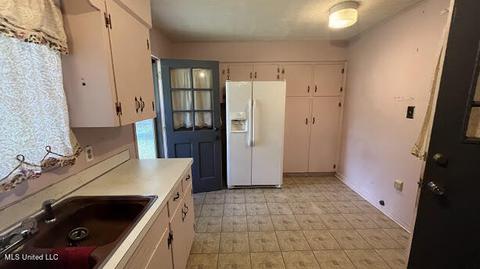 413 Wayne St, Clinton, MS 39056 photo 12