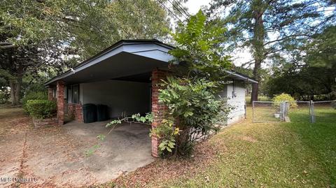 413 Wayne St, Clinton, MS 39056 photo 9