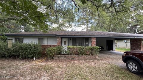 413 Wayne St, Clinton, MS 39056 photo 1