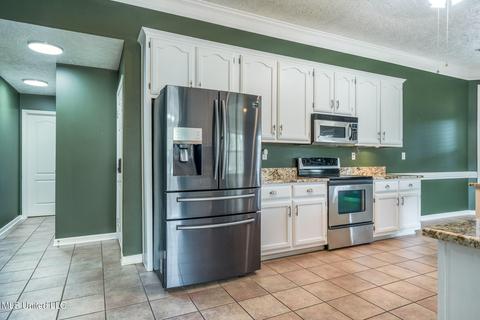 7622 Stateline Rd, Olive Branch, MS 38654 photo 15