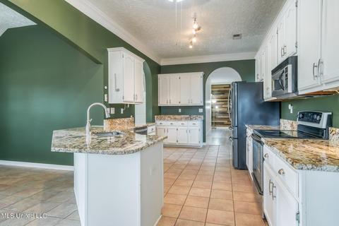 7622 Stateline Rd, Olive Branch, MS 38654 photo 16