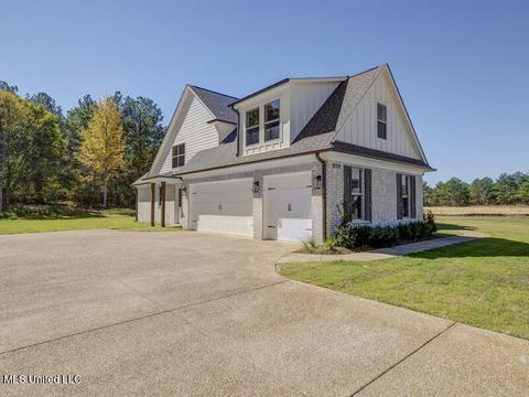 14359 Hidden Loop, Byhalia, MS 38611 photo 2