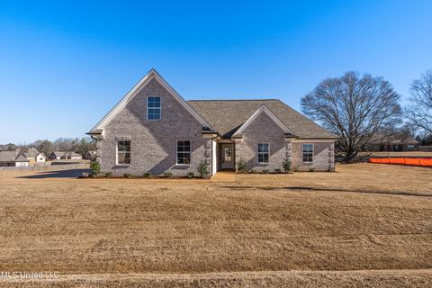 120 Honor Cv, Senatobia, MS 38668