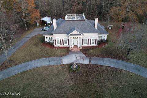 131 Pine Hl, Forest, MS 39074 photo 2