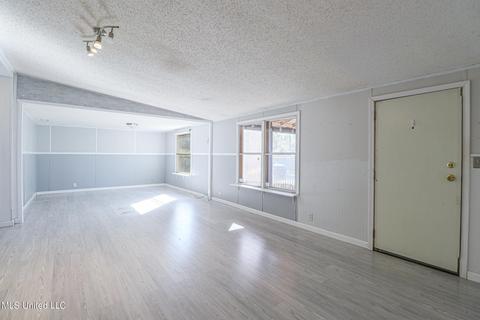 7467 Thompson Rd, Long Beach, MS 39560 photo 5