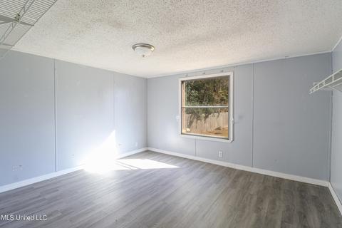 7467 Thompson Rd, Long Beach, MS 39560 photo 8