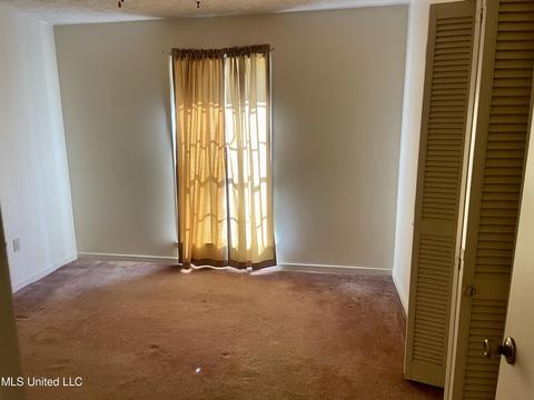 130 Newburg Pl, Jackson, MS 39206 photo 13