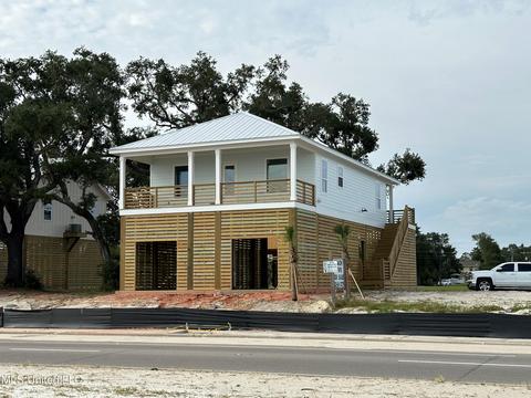 116 E Beach Blvd, Gulfport, MS 39507 photo 1