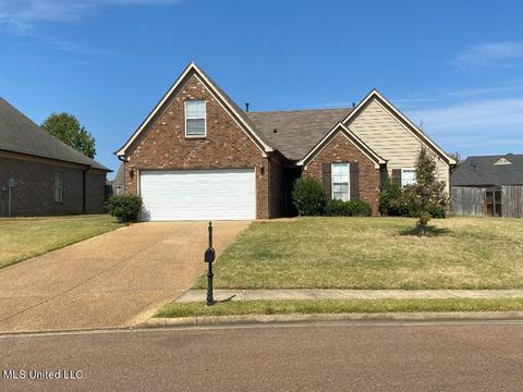 388 E Oak Grove Rd, Hernando, MS 38632 photo 1