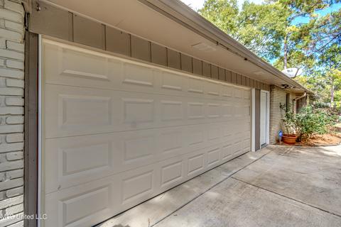 4437 Woodlark Dr, Jackson, MS 39211 photo 5