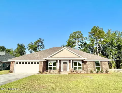 13908 Ruby Ln, Biloxi, MS 39532
