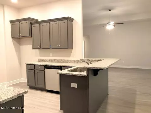 13908 Ruby Ln, Biloxi, MS 39532 photo 8