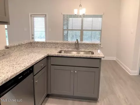13908 Ruby Ln, Biloxi, MS 39532 photo 6