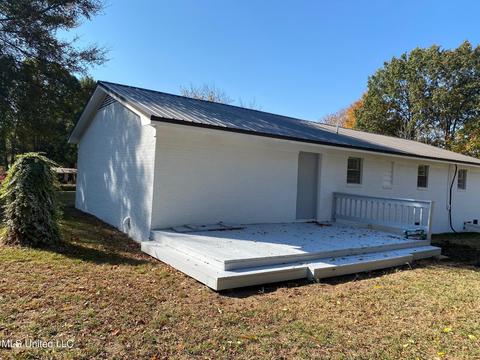 6079 Peyton Rd, Coldwater, MS 38618 photo 4