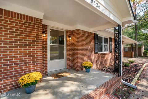 9526 Stuart St, Olive Branch, MS 38654 photo 1