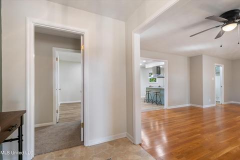 9526 Stuart St, Olive Branch, MS 38654 photo 4