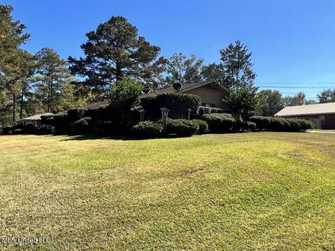 510 Pine St NW, Magee, MS 39111 photo 6