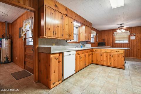 557 Mill St, Lucedale, MS 39452 photo 10