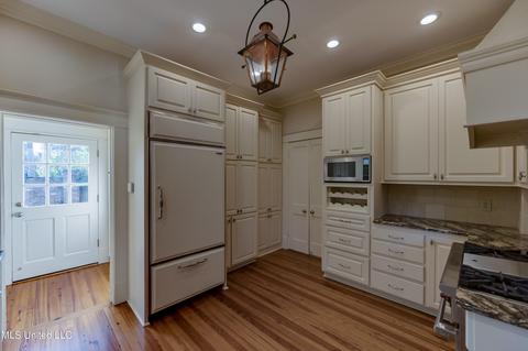 1709 St Ann St, Jackson, MS 39202 photo 14