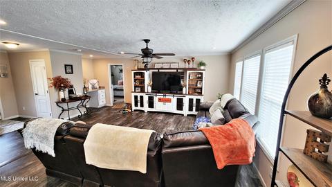 15785 Omas Rd, Vancleave, MS 39565 photo 11