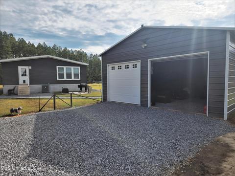 15785 Omas Rd, Vancleave, MS 39565 photo 4