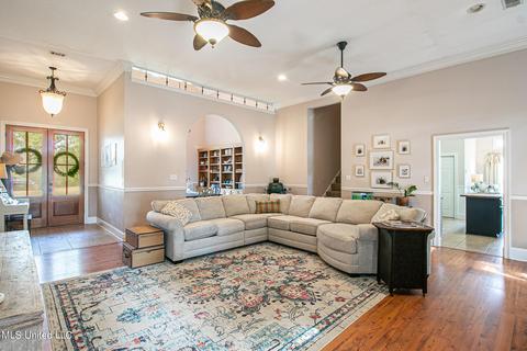 1344 Fairway Dr, Wiggins, MS 39577 photo 9