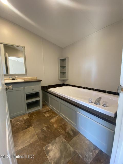 77 Old Dirt Rd, Perkinston, MS 39573 photo 10