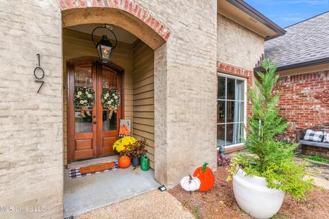 107 Beaufort Cir, Madison, MS 39110 photo 6