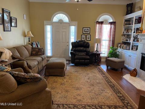 328 Devonport Cir, Raymond, MS 39154 photo 5