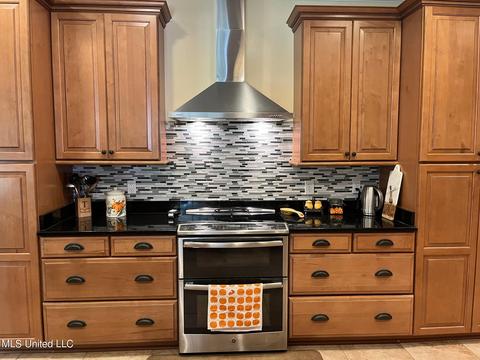 328 Devonport Cir, Raymond, MS 39154 photo 8