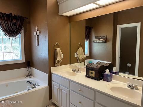 328 Devonport Cir, Raymond, MS 39154 photo 17