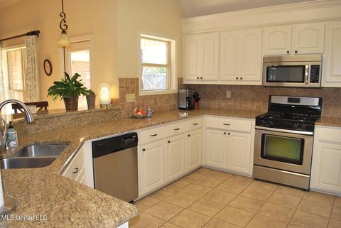 534 Springhill Xing, Brandon, MS 39047 photo 17