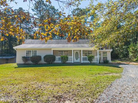 18 Warfield Rd, Perkinston, MS 39573 photo 1