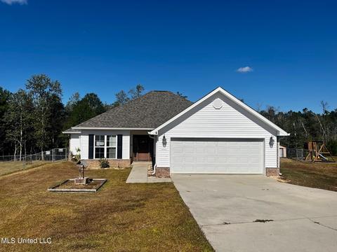 13 Trace Dr, Mchenry, MS 39561 photo 1