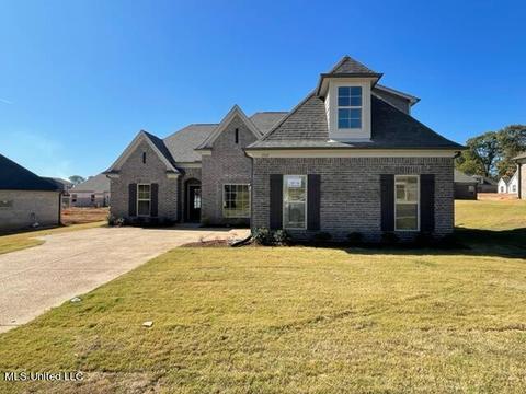 1931 Wooten Dr, Hernando, MS 38632 photo 1