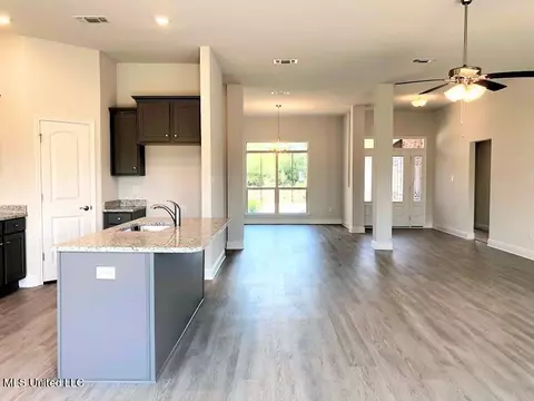 13916 Ruby Ln, Biloxi, MS 39532 photo 17