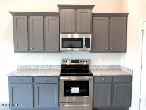 13916 Ruby Ln, Biloxi, MS 39532 photo 9