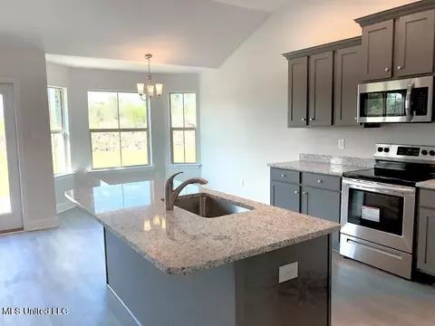 13916 Ruby Ln, Biloxi, MS 39532 photo 6