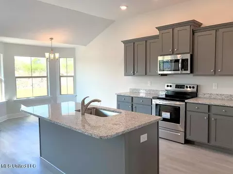 13916 Ruby Ln, Biloxi, MS 39532 photo 12